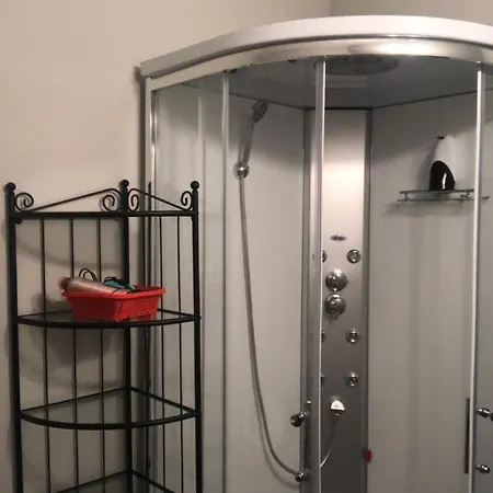 Nocleg ze śniadaniem Risveglio Nel Borgo San Donato di Ninea